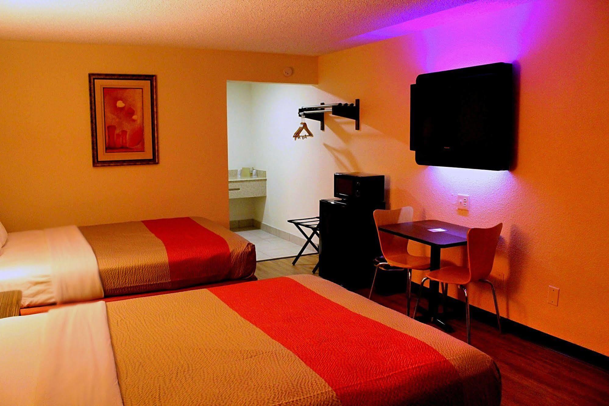 Motel 6-Winnie, Tx Eksteriør bilde