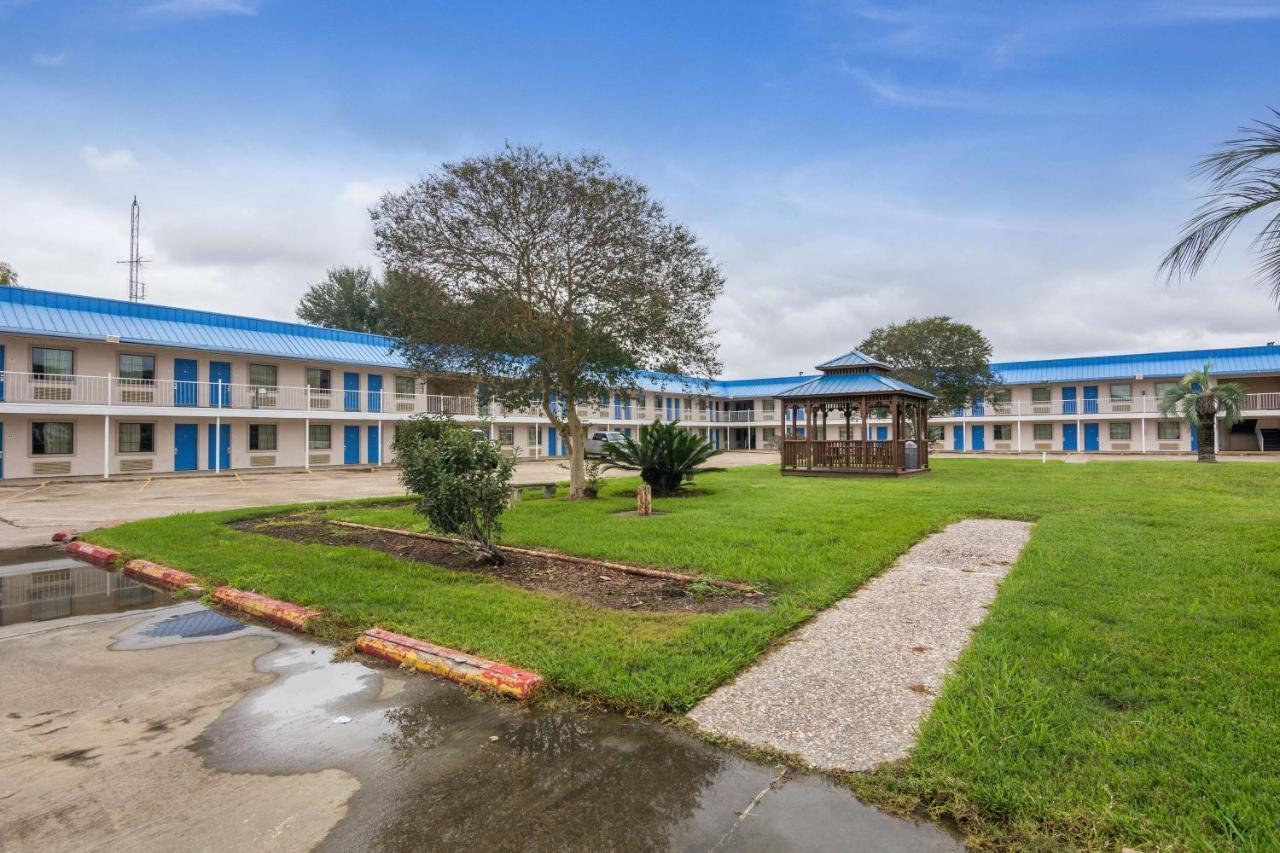 Motel 6-Winnie, Tx Eksteriør bilde